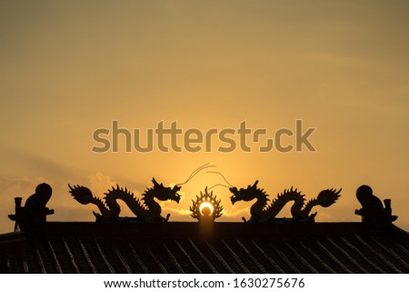 silhouette of chinese dragon ornaments