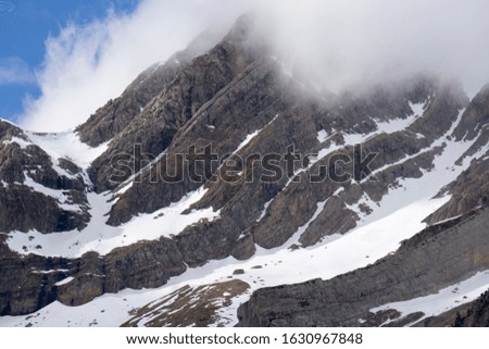 Climbing La larri llanos Pineta glacial cirque Huesca Aragon Spain