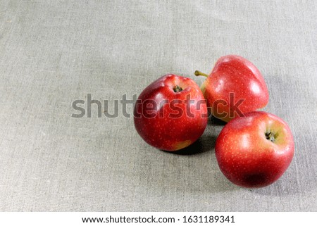 Apples on a linen fabric. Healthy food.