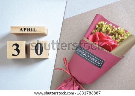 April 30, Rose bouquet for Special date.