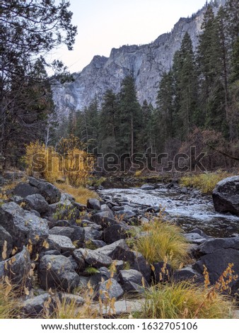 Fall colors in Yosemite, California
