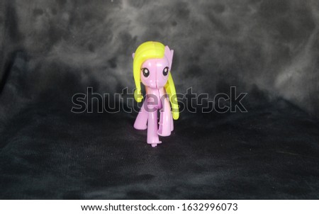 Images of litle pony children's toys