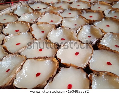 Kanomkeng Chinese dessert, pastry in the shape of a basket and festival Chinese cake for Chinese New Year.Fair in blurred,Soft focus,Select focus Royalty-Free Stock Photo #1634855392