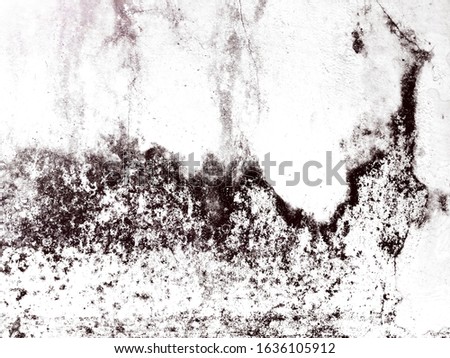 The grunge​d​ rusty​ metal​ texture ​on​ the​ wall​ background. Rust​ wall​ use​ for​ background​