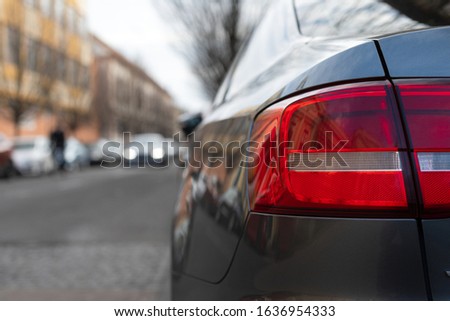 Close up picture of a cars tail light