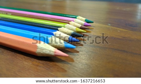 great color pencils for coloring