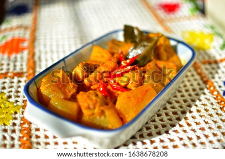 Cow's Foot Curry, Indonesian dish