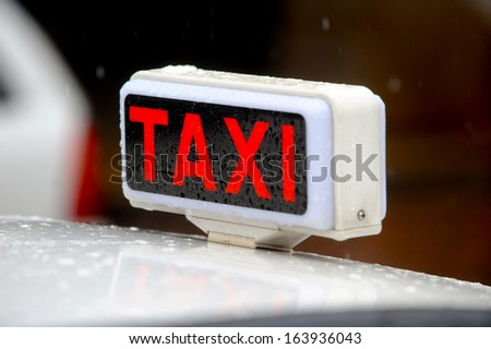 White taxi cab 