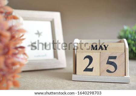 May 25, Date design in natural concept.