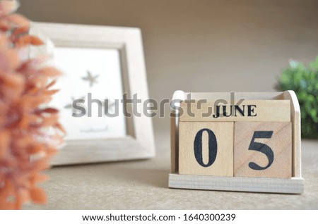 June 5, Date design in natural concept.