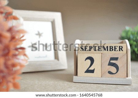 September 25, Date design in natural concept.