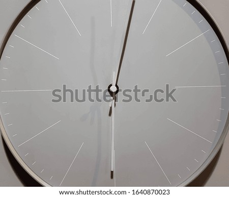 Modern minimalist home wall clock living room and Beautiful Wall Watch Home Decoration.