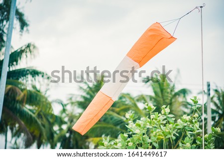 
Flags that indicate the direction of the wind