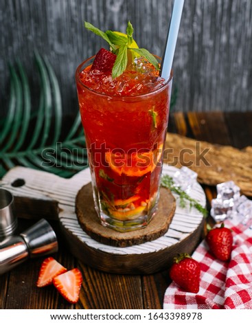 fruit cocktail with strawberry lemon