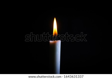 a candle flame can light thousands of other candles without reducing its own light