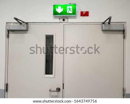 Manual door closer for exit way: A manual door closer stores the energy used in the opening of the door in a compression or torsion spring and releases it to close the door.