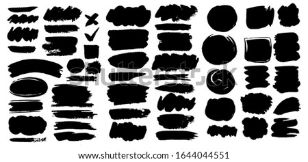 Set of Grunge Brush, Vector Black Paint