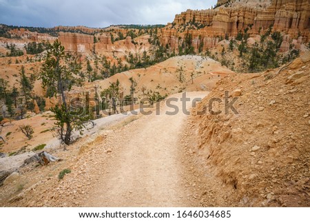 hiking the fairyland loop trail in bryce canyon national park in utah in the usa