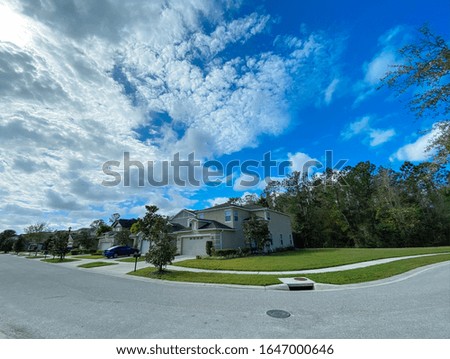 Florida houses and blue sky
