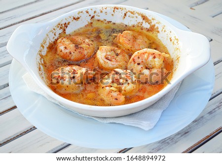 shrimps in butter and garlic sauce 