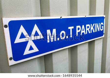 Blue MOT parking sign￼ Ministry of transport￼