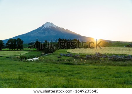 Mount Taranaki New Zealand sunrise