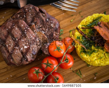 Picture of a juicy steak