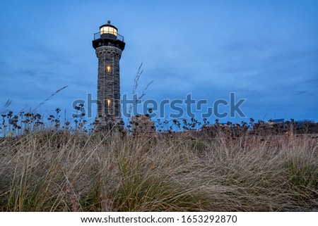 Roosevelt Island Lighthouse, is a stone lighthouse at Roosevelt Island in the East River in Lighthouse Park. New York City