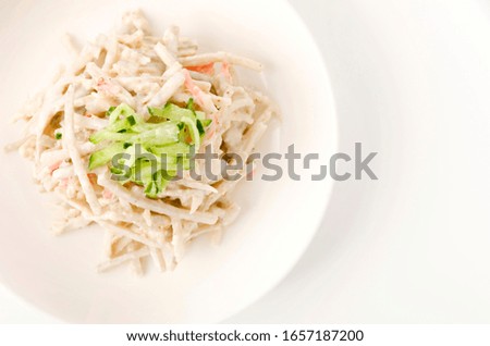 burdock root and boiled chicken salad