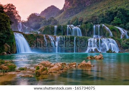 Bangioc waterfall in Caobang, Vietnam Royalty-Free Stock Photo #165734075