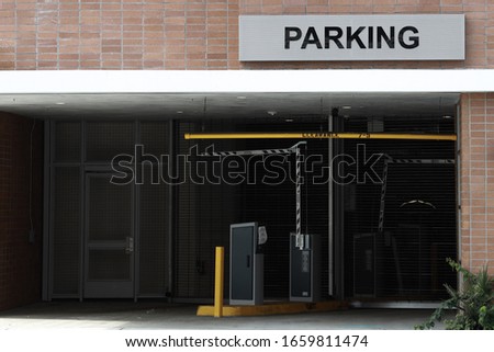 Public Parking Commercial Lots in the City