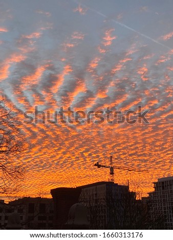 Sunrise over portland oregon, rare clouds