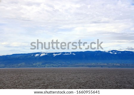 Seascape, blue sky, clouds and sea in the tropical waters of the Pacific Ocean.