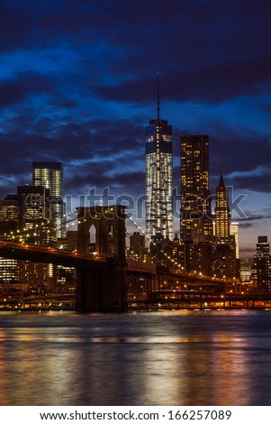 Brooklyn Bridge and Manhattan Skyline, New York City, USA