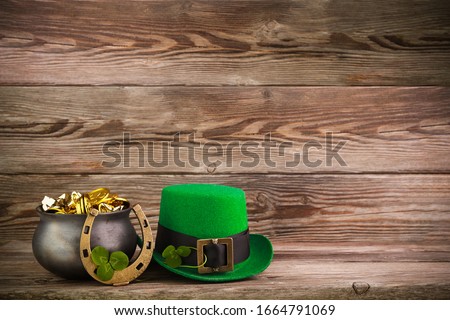 Green st. Patrick day background. Holiday greeting card. Saint patrick day.