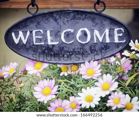 old fashioned welcome sign - photo