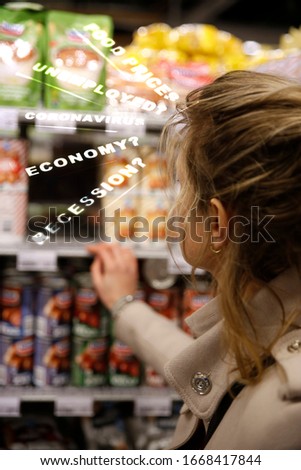 A young woman hamstering in a supermarket. Her worries & thoughts as text visualized 