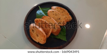 Picture of Garlic Butter Butter Bread
