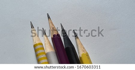 different types of pencils for taking notes