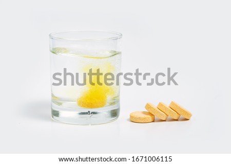 Effervescent tablet of vitamin c and zinc supplement