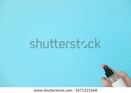 Female Hand Push Button Humidifier