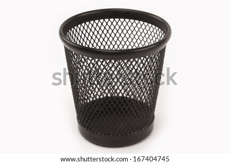 empty cup holder black