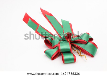 Ribbon, green, Red​ on​ white​ background