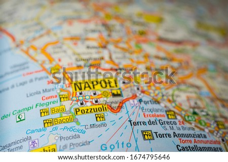 Napoli on Italy travel map