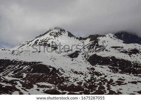
Little snow was seen last winter in the Aragon Pyrenees, Spain
