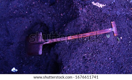 photo of iron sand shovel, photo of sand scoops.