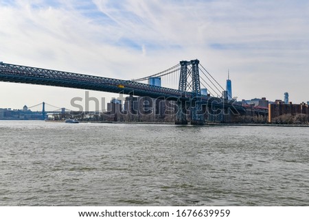 Panoramic view of the Williamsburg Bridge from Brooklyn in New York City,