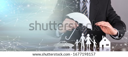 General agent protecting a family, a house and a car; panoramic banner