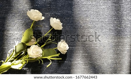 flowers and card mockup on dark background