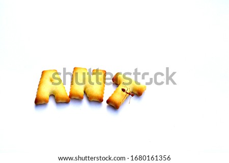 The word "ant" has 1 red ant on the letter. By using artificial pastries and continuing as the word ant